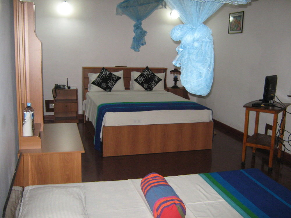 Zen Rooms Modern City Inn Negombo Exteriér fotografie