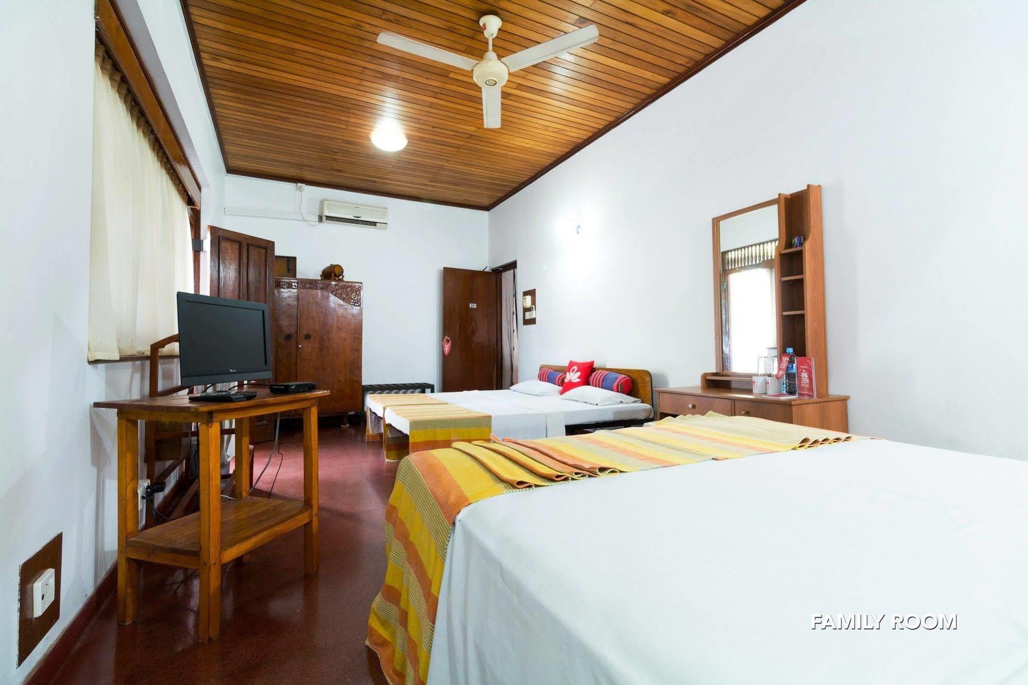 Zen Rooms Modern City Inn Negombo Exteriér fotografie